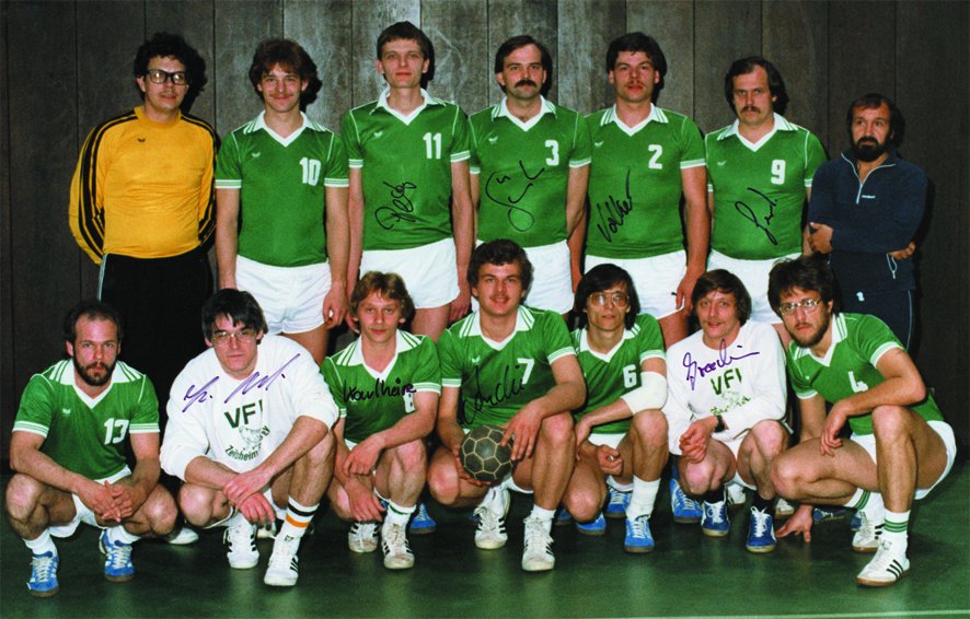 Die Handball-Mannschaft des VfL vor einigen Jahren.